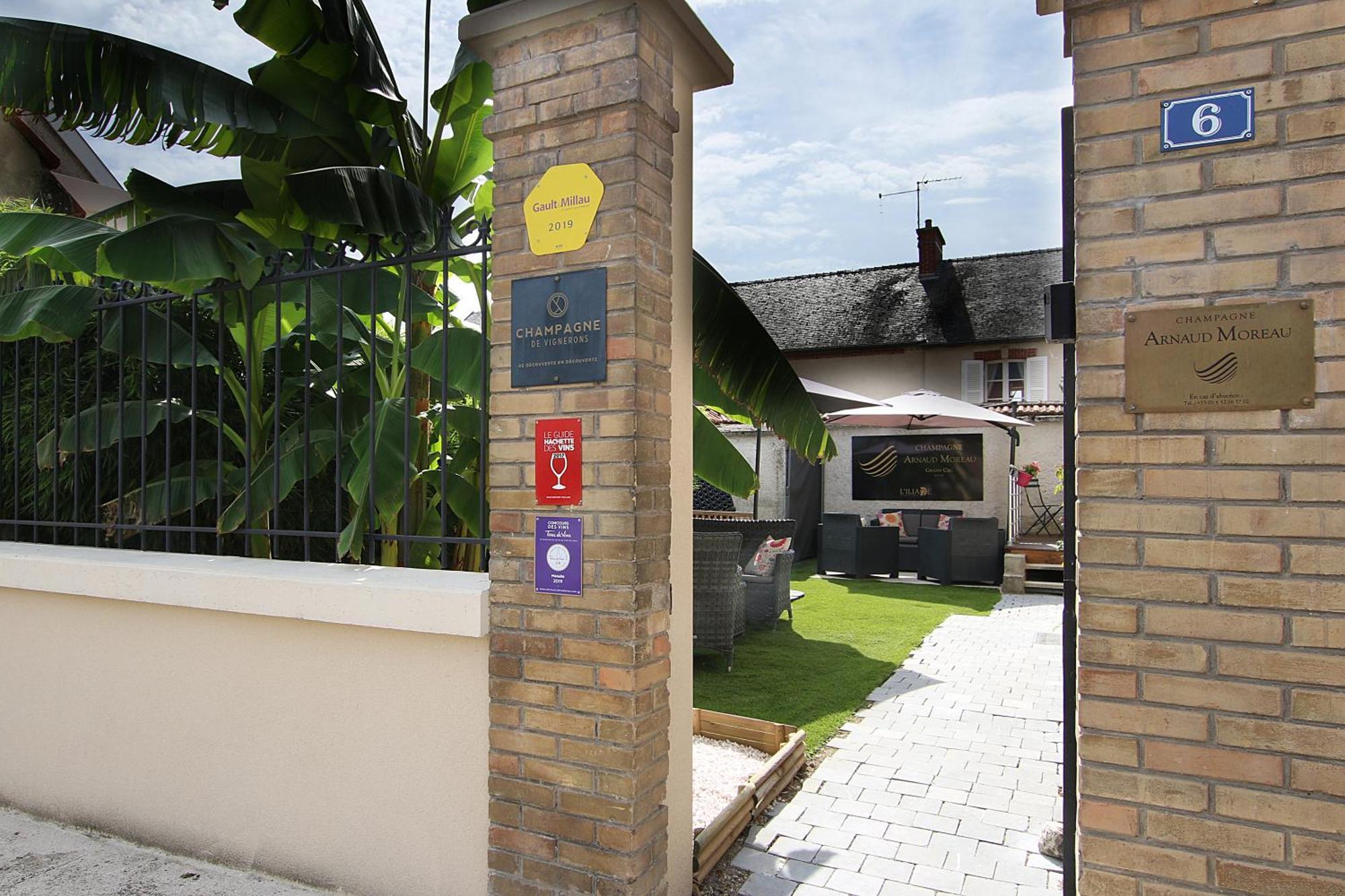 L'Iliade - Chambres d'hôtes - B&B à Bouzy Extérieur photo